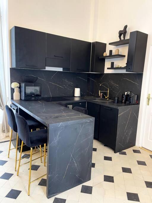 Ferienwohnung Romantique Jacuzzi, Au Chateau A 30 Min De Paris Limay Exterior foto